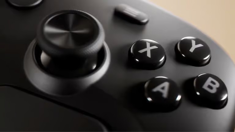 游戏 | Valve 新款 Steam Controller 内建隐藏彩蛋，玩家摔到手柄竟会听见「尖叫声」-PCX 梦旅人